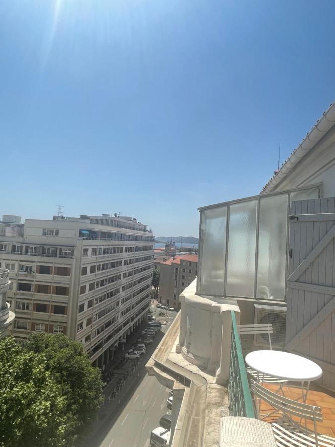 Les Terrasses: Romantic Charm in Central Toulon Exterior photo