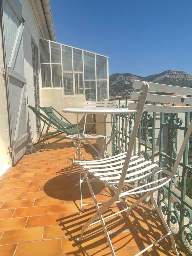 Les Terrasses: Romantic Charm in Central Toulon Exterior photo
